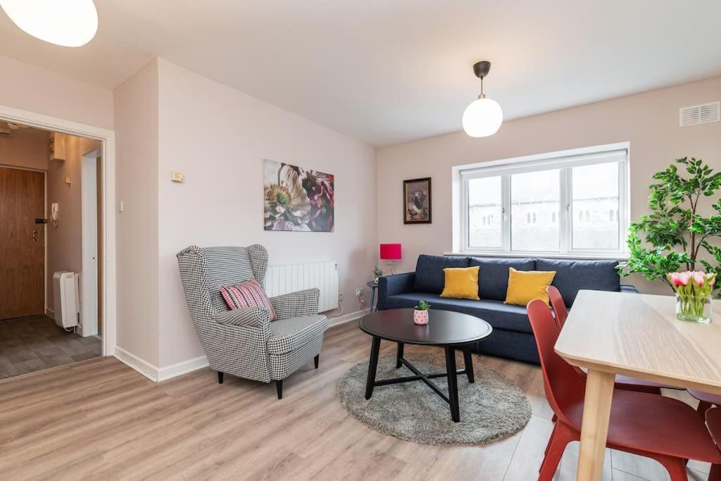 Fully Refurb Drogheda Apt7 3Rd Floor Ngoại thất bức ảnh